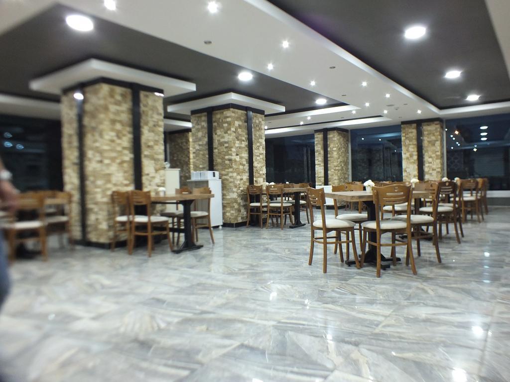 Koc Hotel Karasu エクステリア 写真